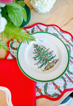 Load image into Gallery viewer, Linen Scalloped Square | Rosebud Red