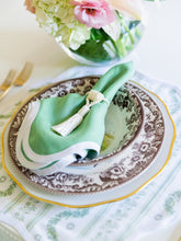 Load image into Gallery viewer, Round Scalloped Placemat | Boxwood Garden - Sage