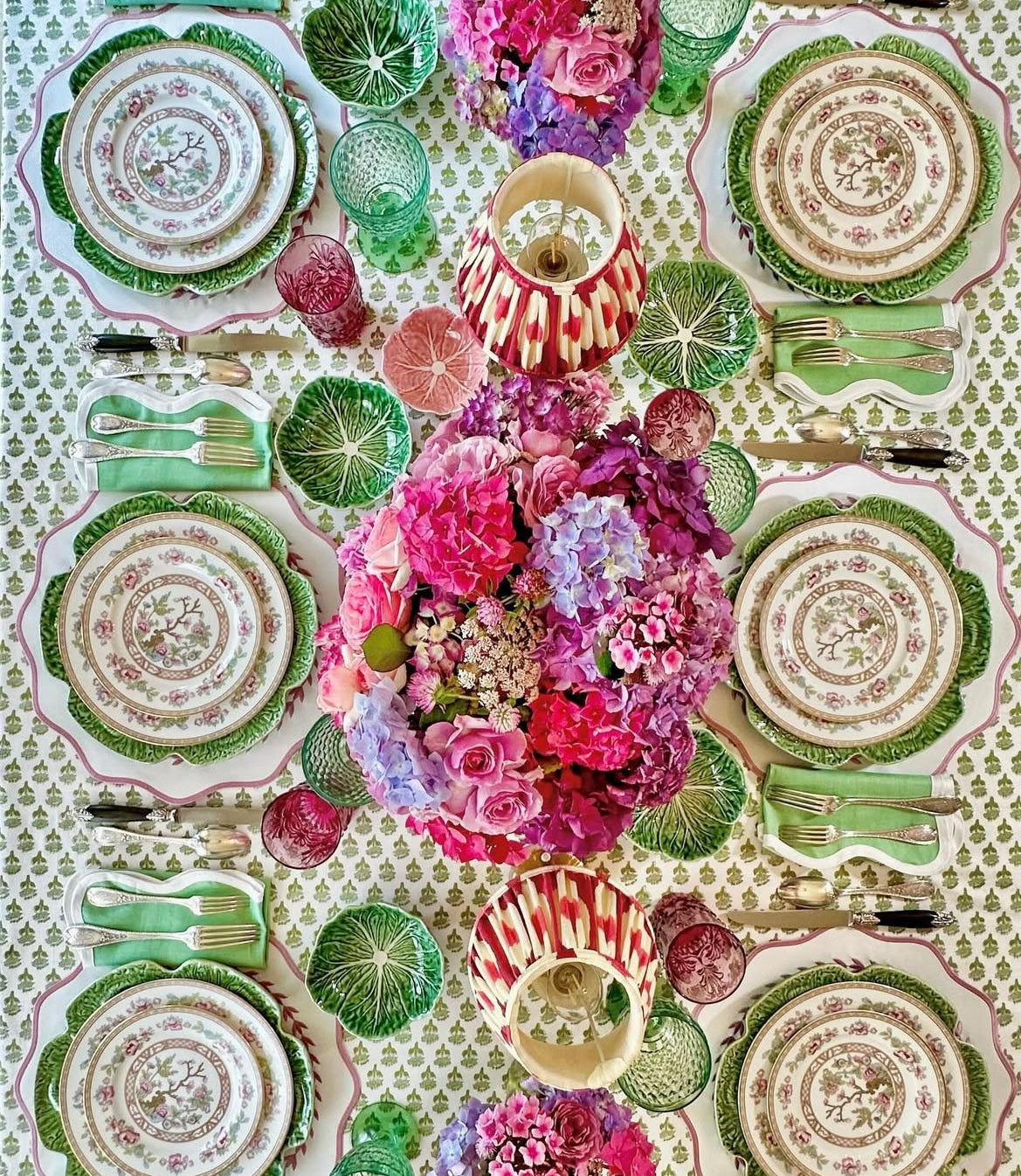 Linen Scalloped Square | Garden Green