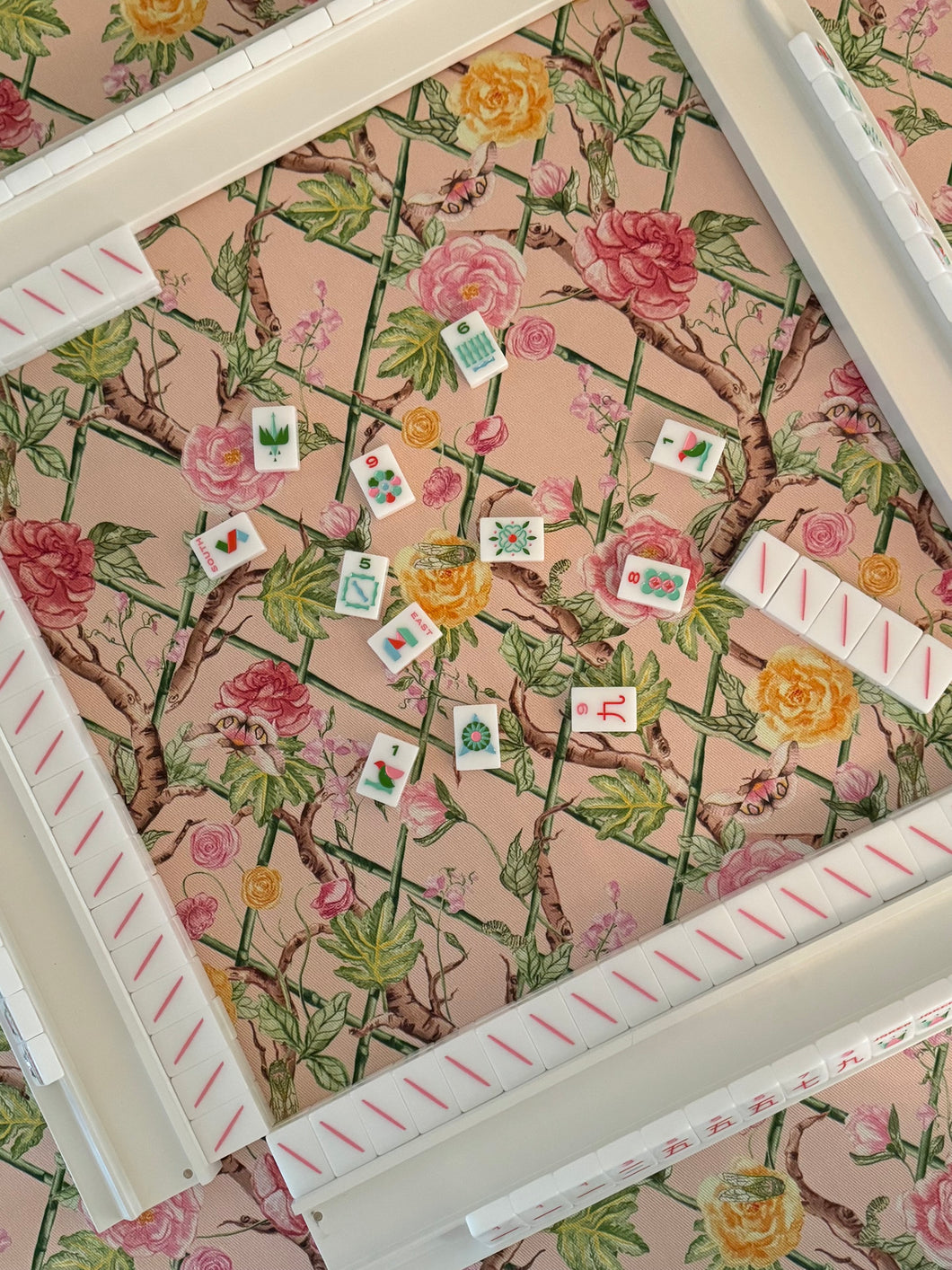 Scalloped Square Table Topper | Climbing Roses - Blush