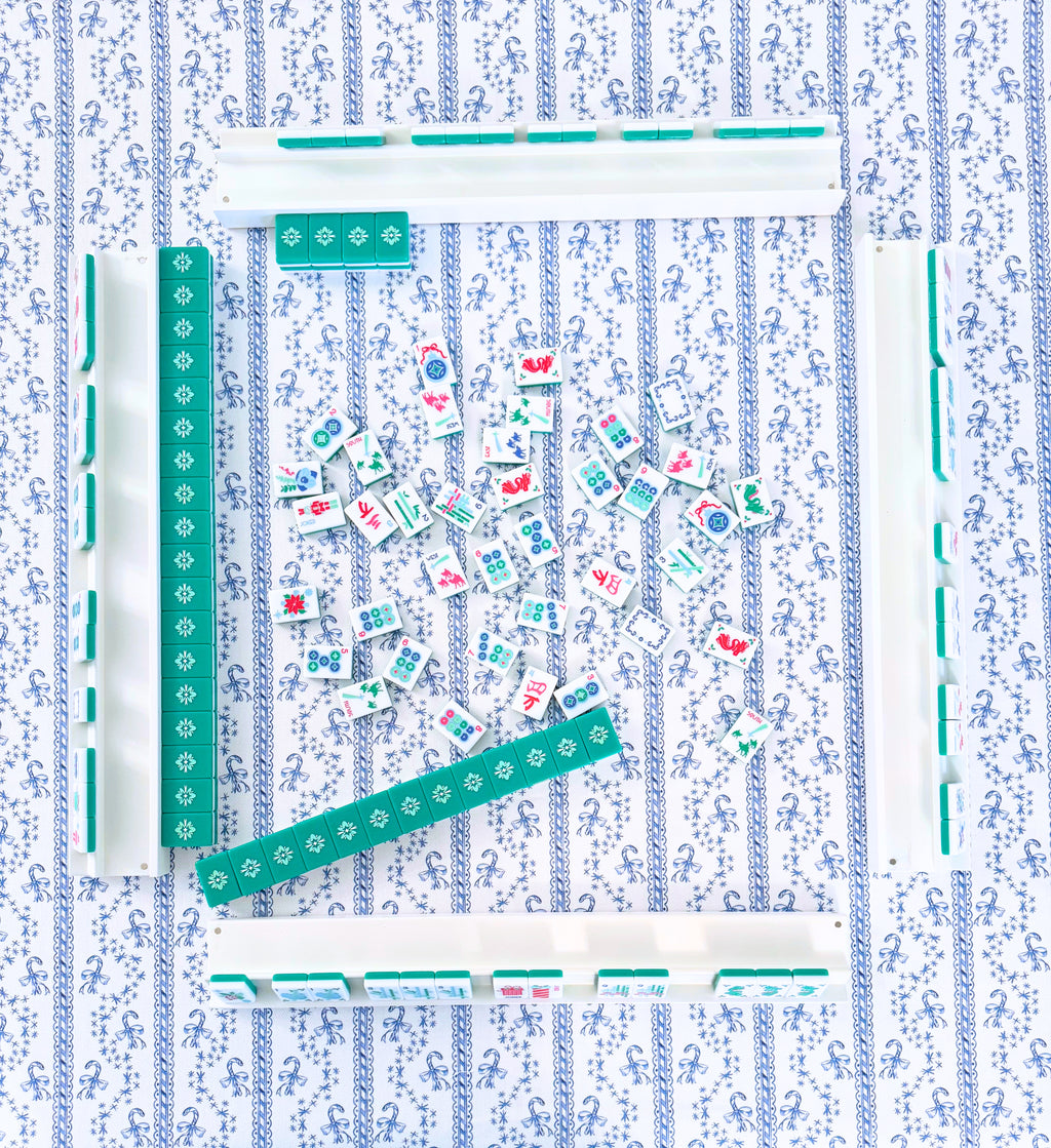 Scalloped Square Game Table Topper | Winter Toile