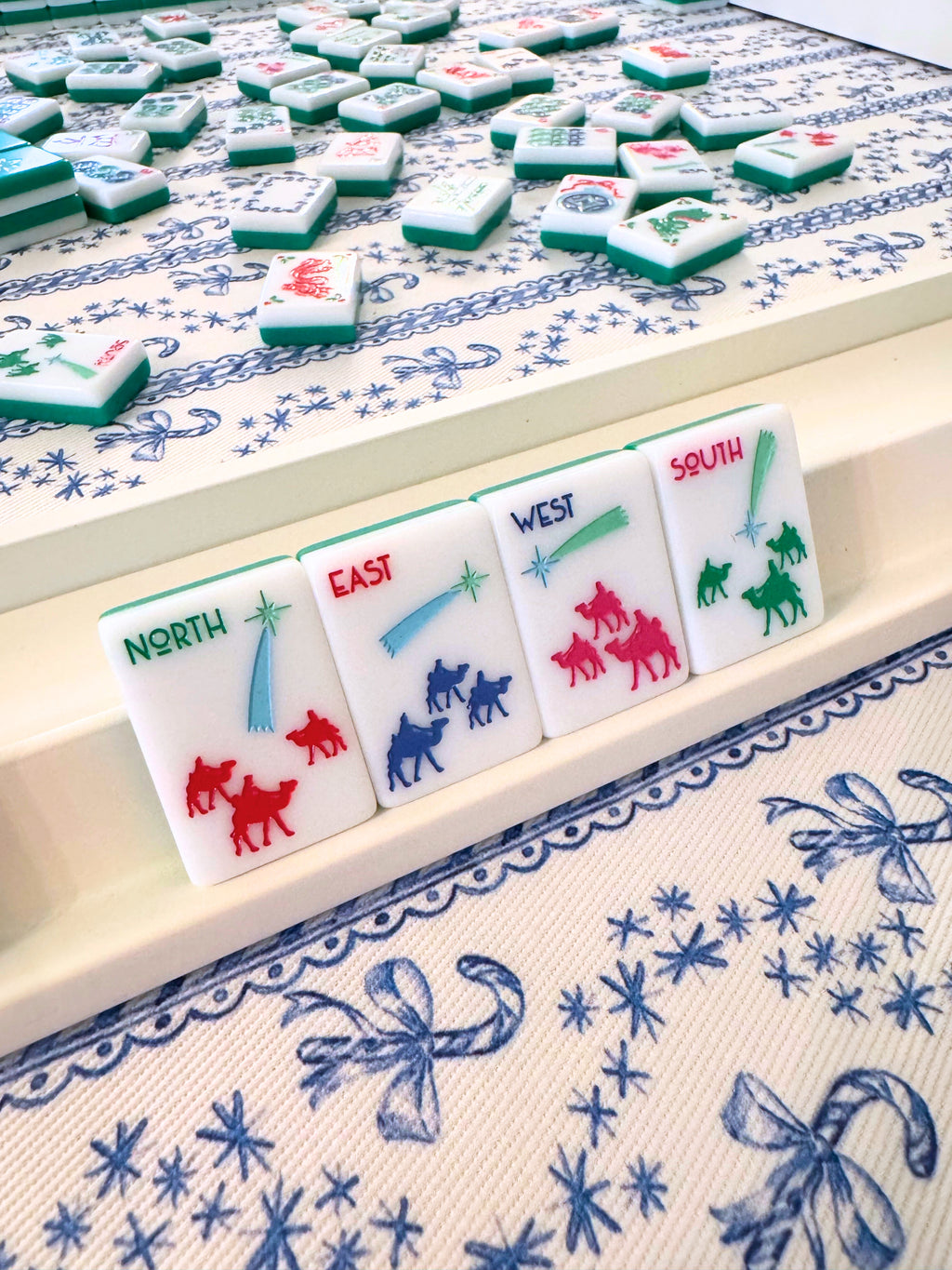 Scalloped Square Game Table Topper | Winter Toile