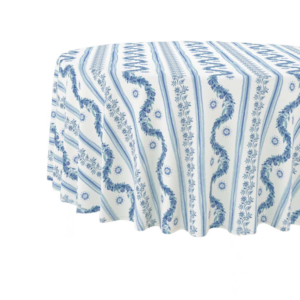 Round Tablecloth | Boxwood Garden - Delft Blue