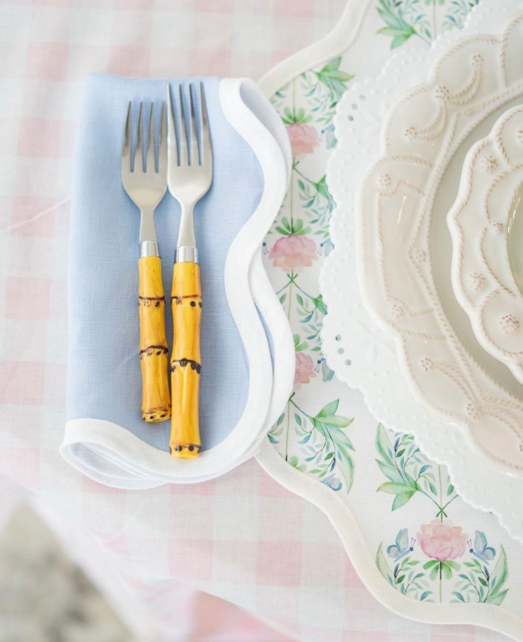 Linen Scalloped Square | Cornflower Blue