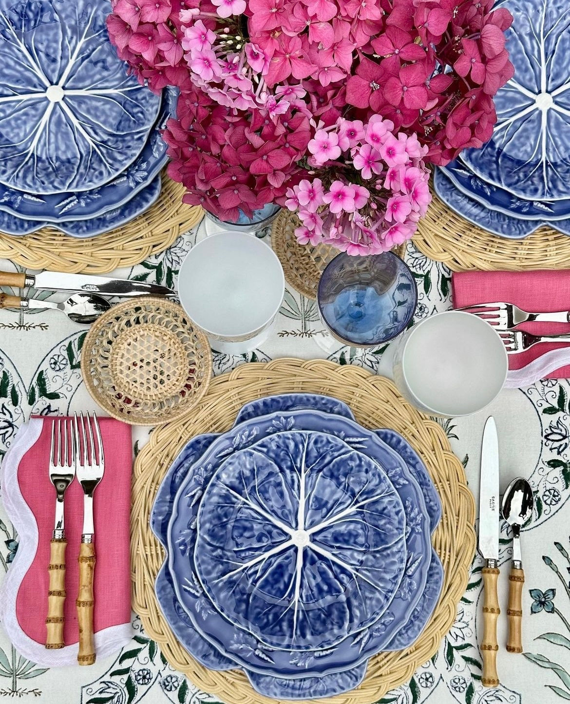 Linen Scalloped Square | Hibiscus Pink