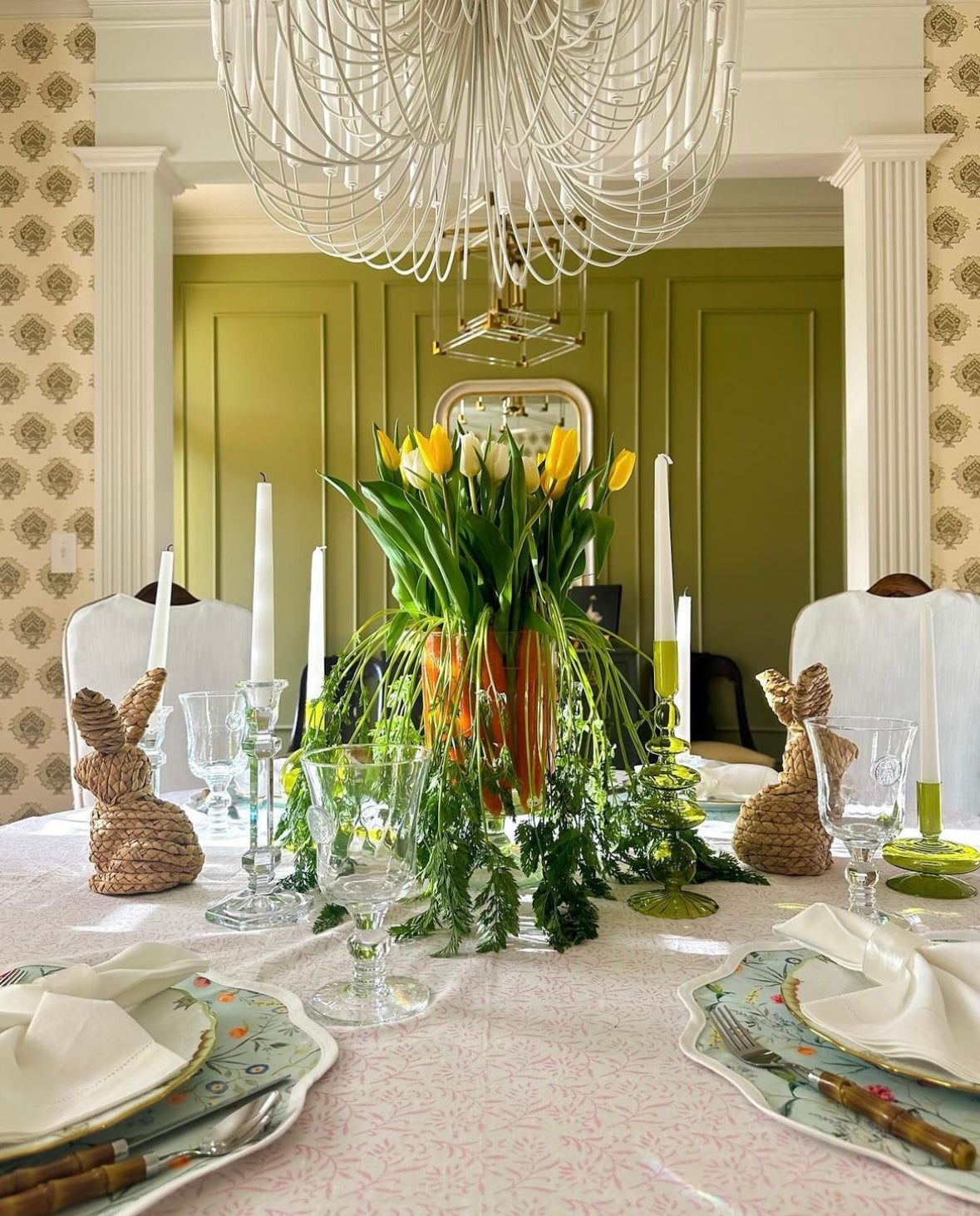 Round Scalloped Placemat | Jardin de Fleurs - Sage
