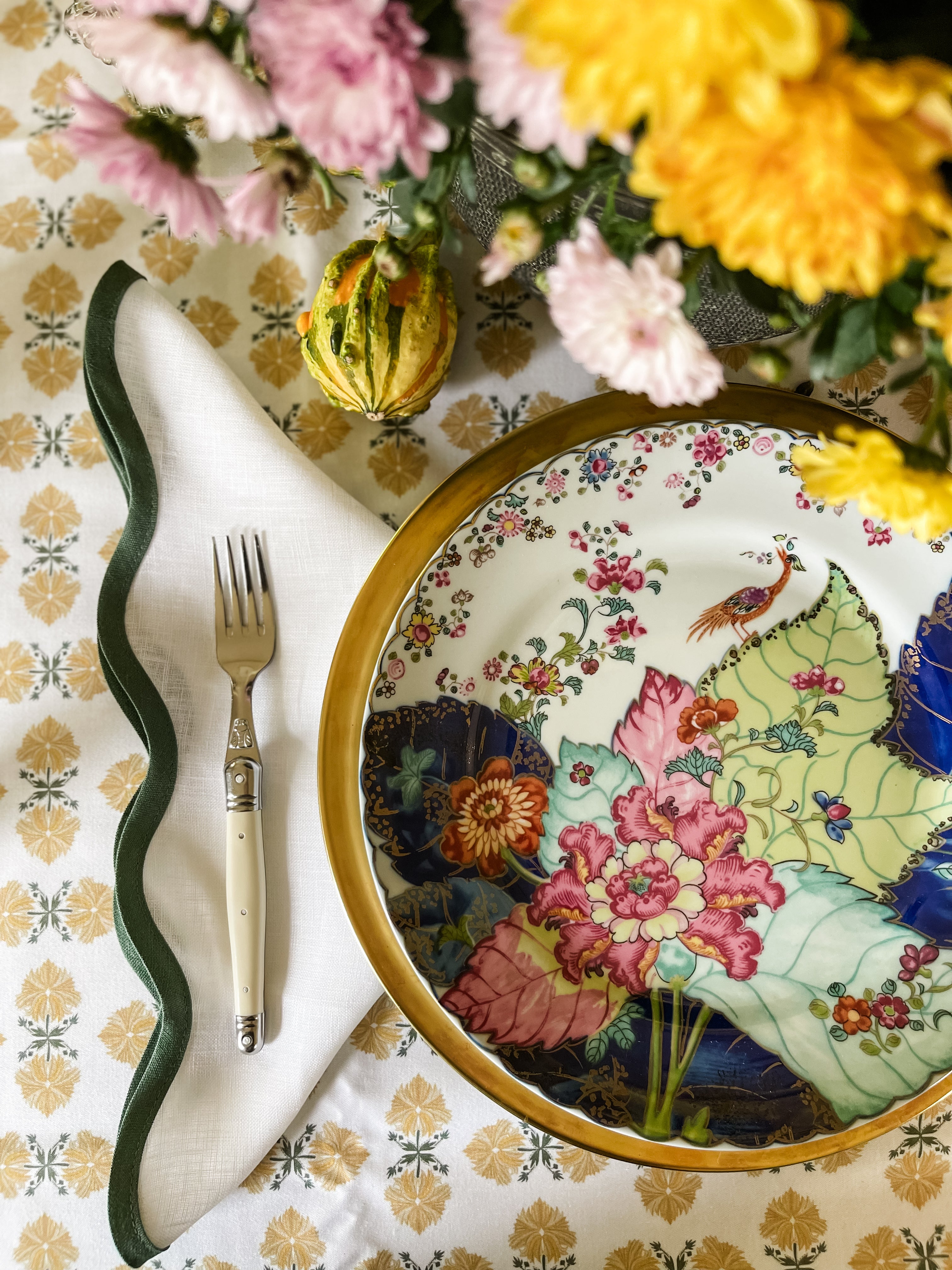 Rectangle Tablecloth | Yellow Lotus Flower